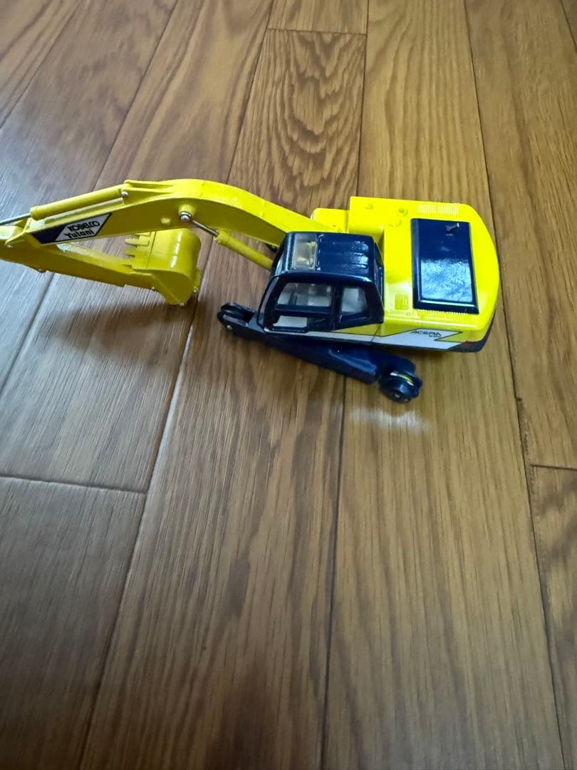 KOBELCO ACERA SK200 1/40 パワーショベル ユンボ