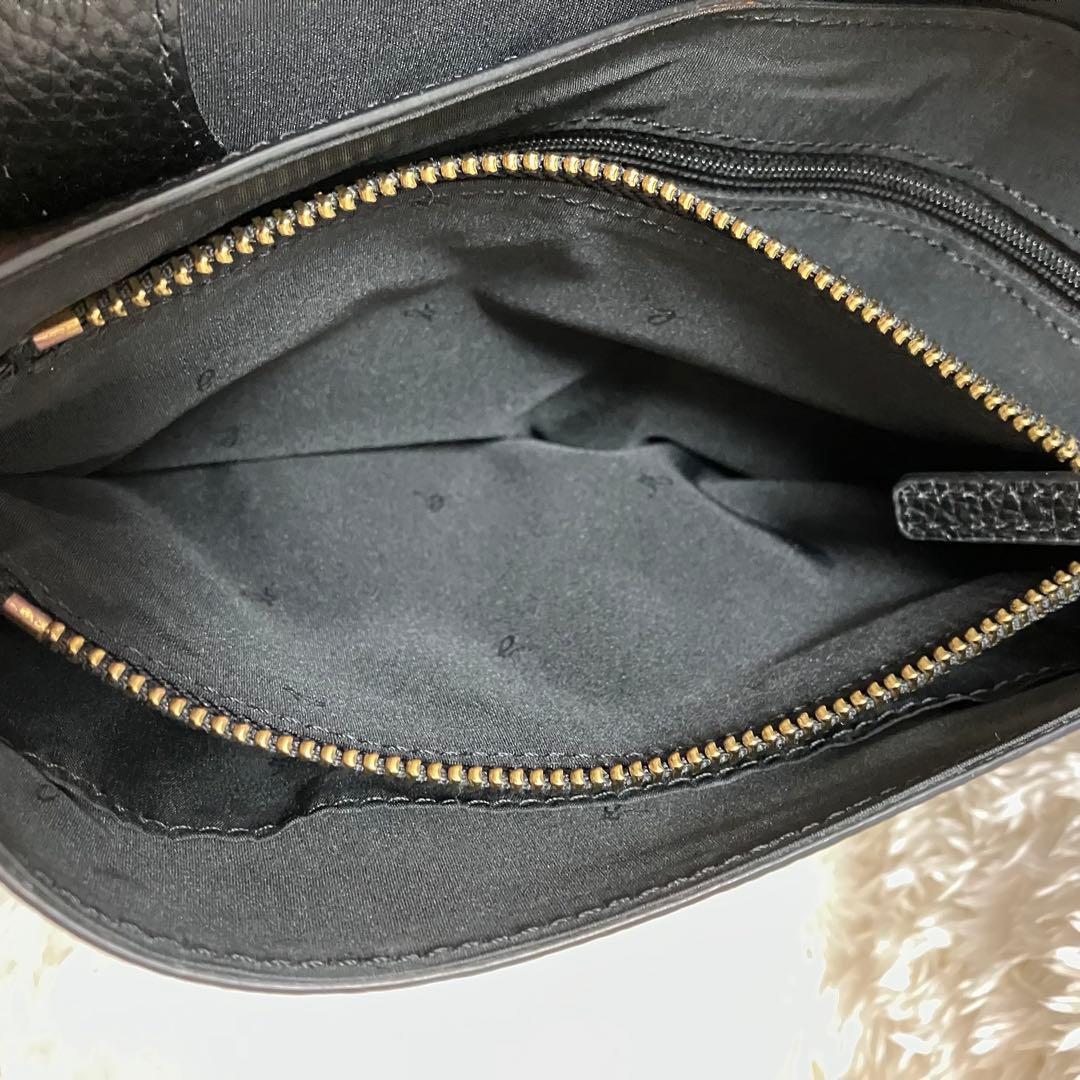 【さっちゃん 様】アニエスベー ショルダーバッグ クロスボディ 牛革 シボ加工