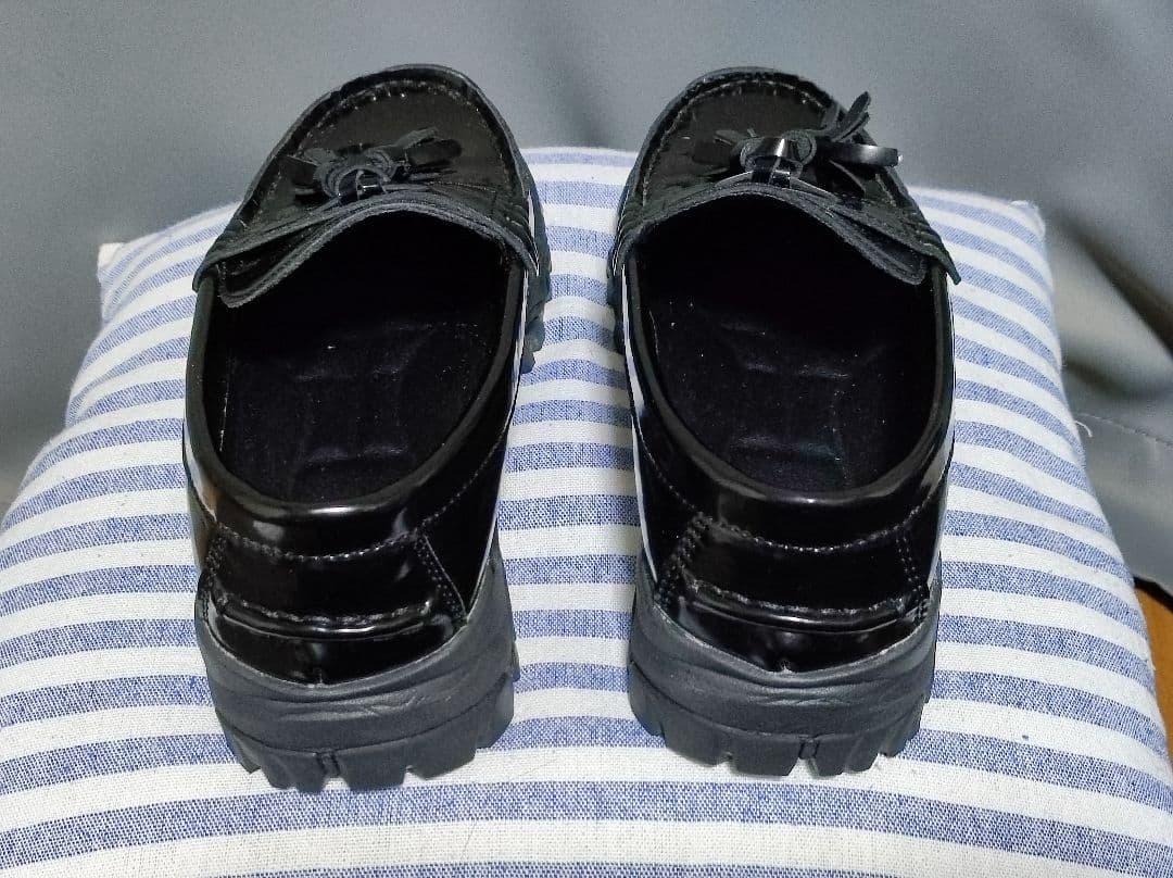 ビブラムソール タッセルローファー