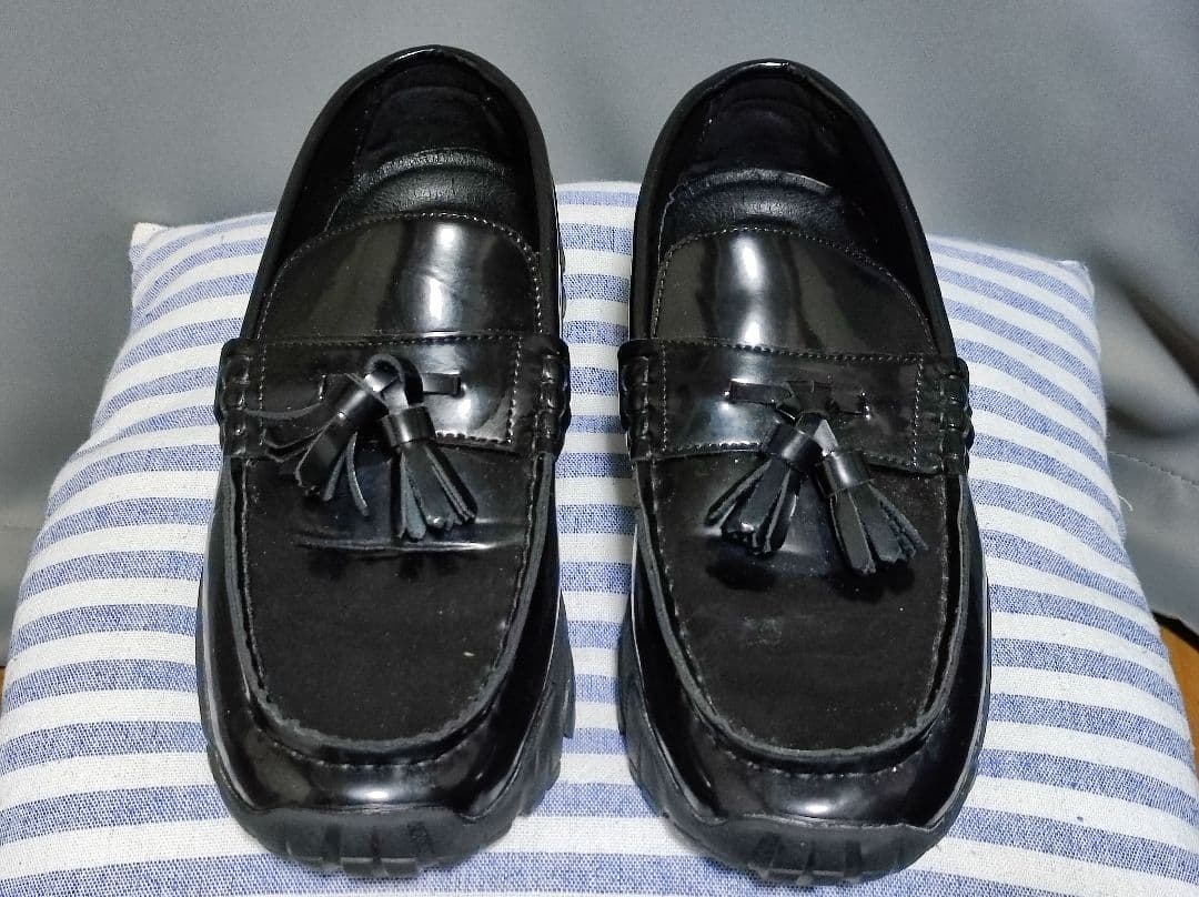 ビブラムソール タッセルローファー