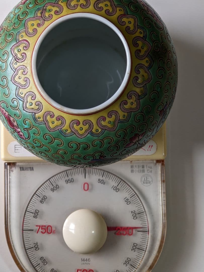 ♢中国 粉彩琺瑯彩 蝙蝠 寿字 草蔦紋 壺 瓶 コレクション 骨董品