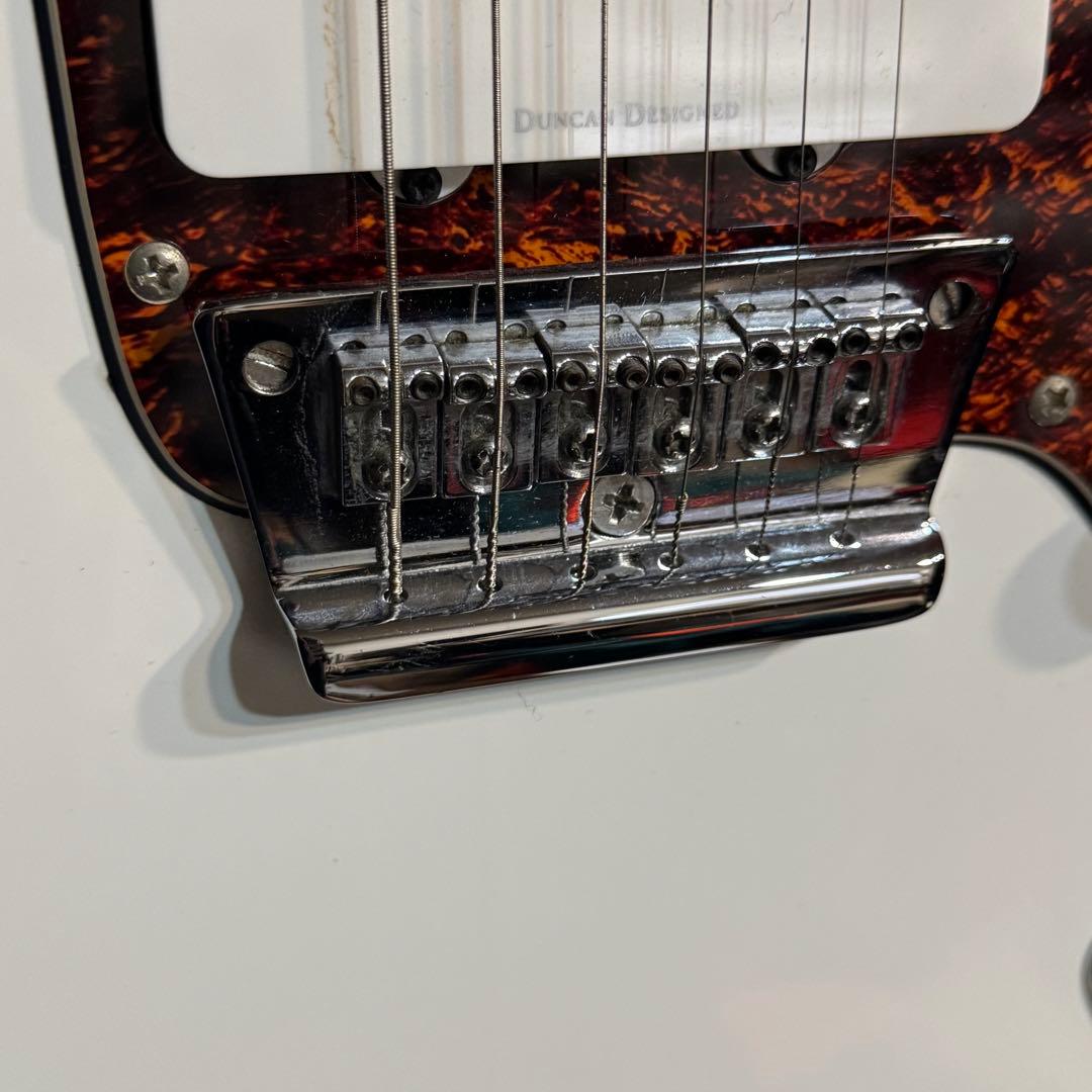Squier by Fender スクワイヤー　フェンダー ジャズマスター