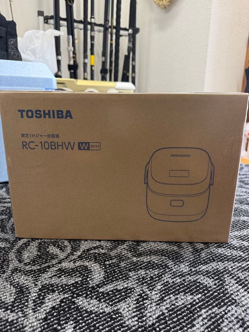 TOSHIBA RC-10BHW IHジャー炊飯器 1.0L（ホワイト）25年製