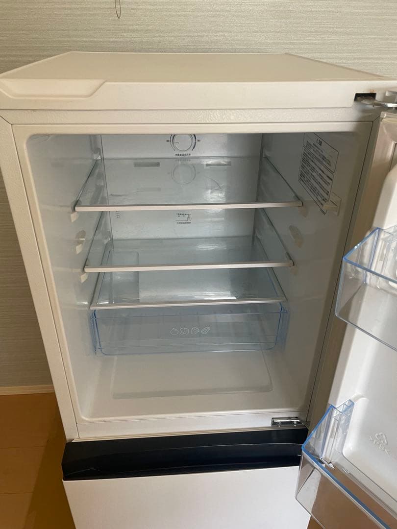 ハイセンス　冷蔵庫　2ドア　135L 2022年製　単身