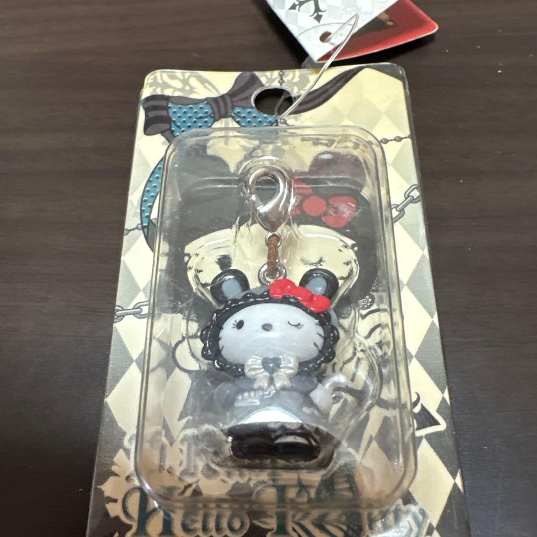 h.NAOTO ハローキティ　ファスナーマスコット