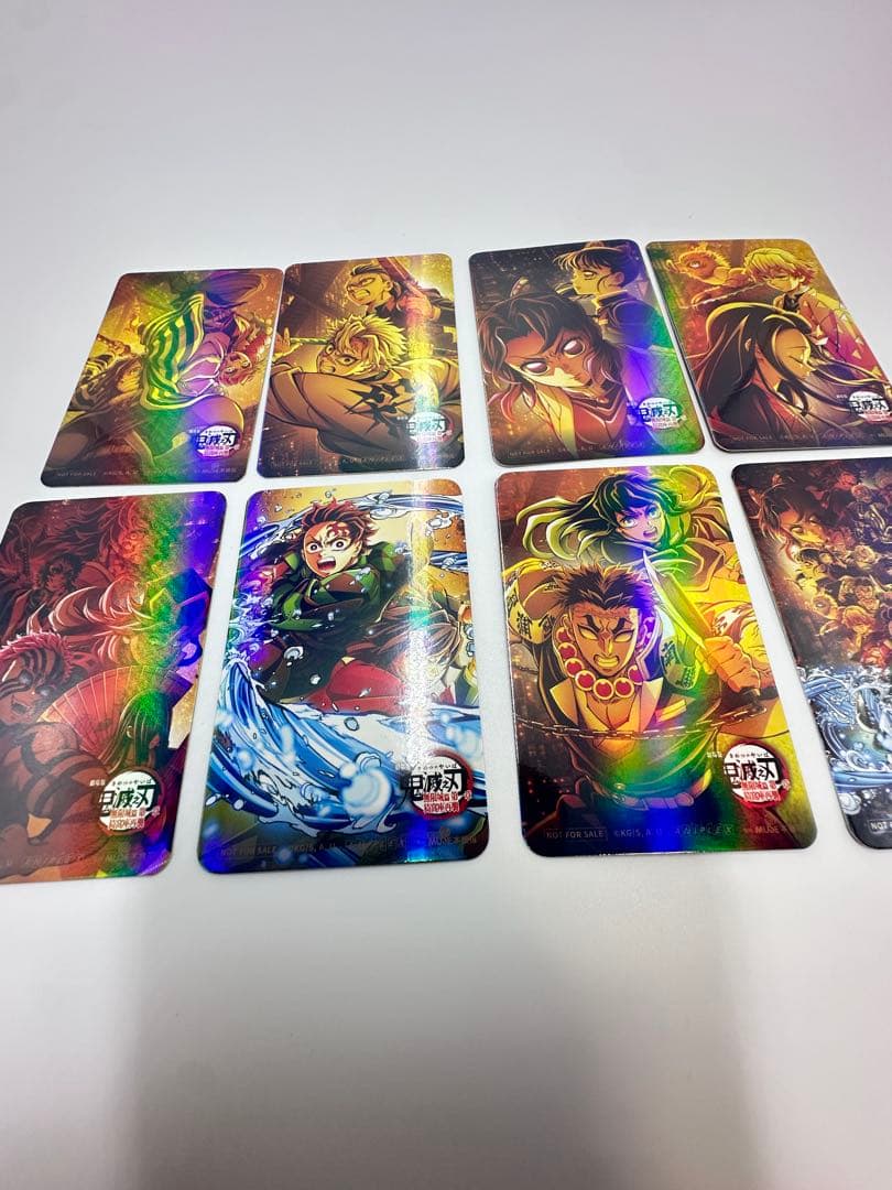 m*a様 台湾限定 鬼滅の刃 無限城編 劇場特典ホログラムカード全8枚コンプセッ