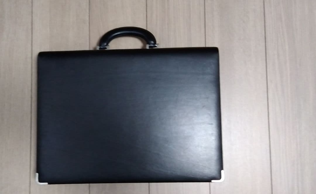 TUMIアタッシュケース美品