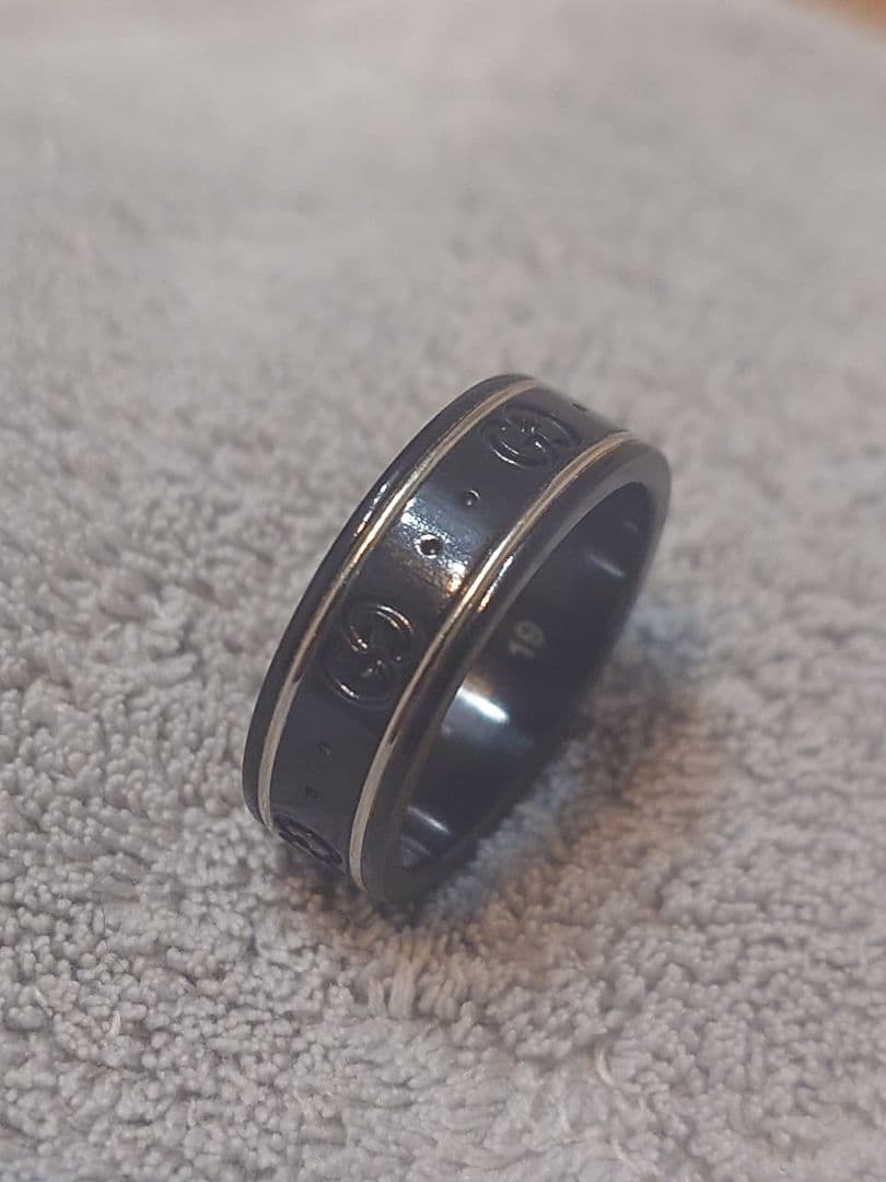 GUCCI アイコンブラックリング サイズ19