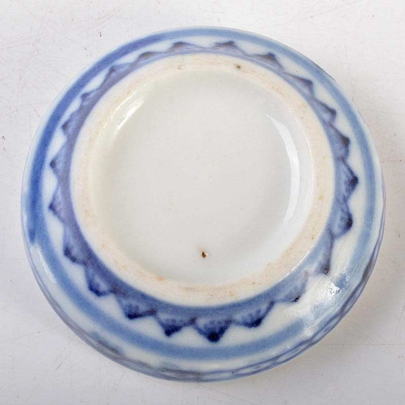 中国 新渡 染付 花文 小さな香合 N 6479