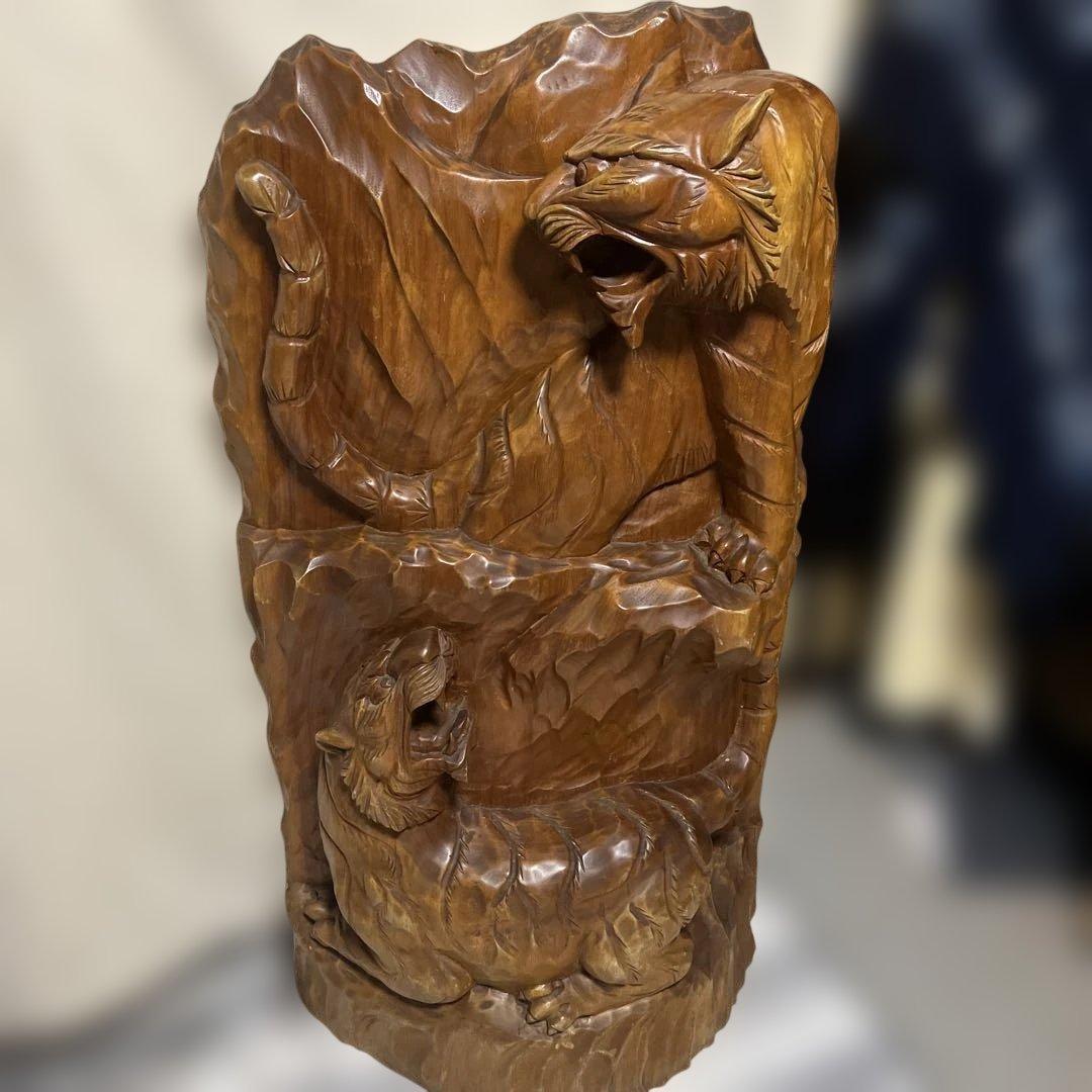 木製彫刻 虎 鷹アンティーク 天然木 置物 縁起物 一枚板 虎 木彫り