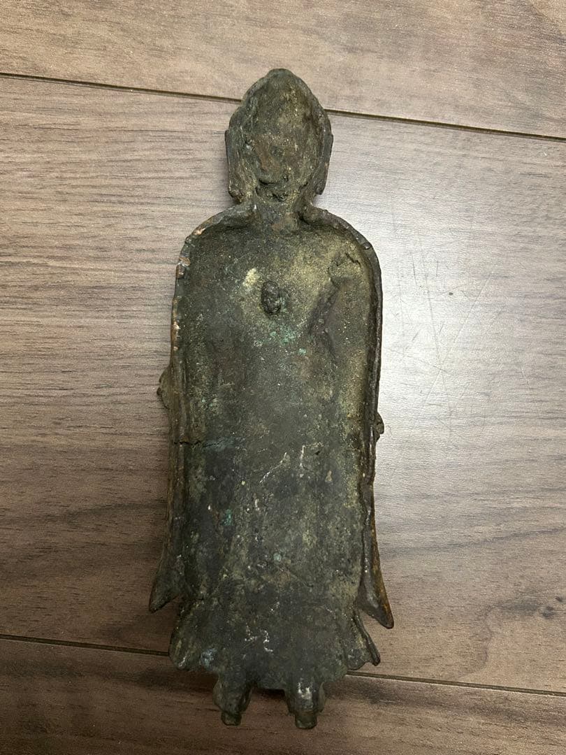 新羅金銅仏如来立像（統一新羅時代） 古銅製