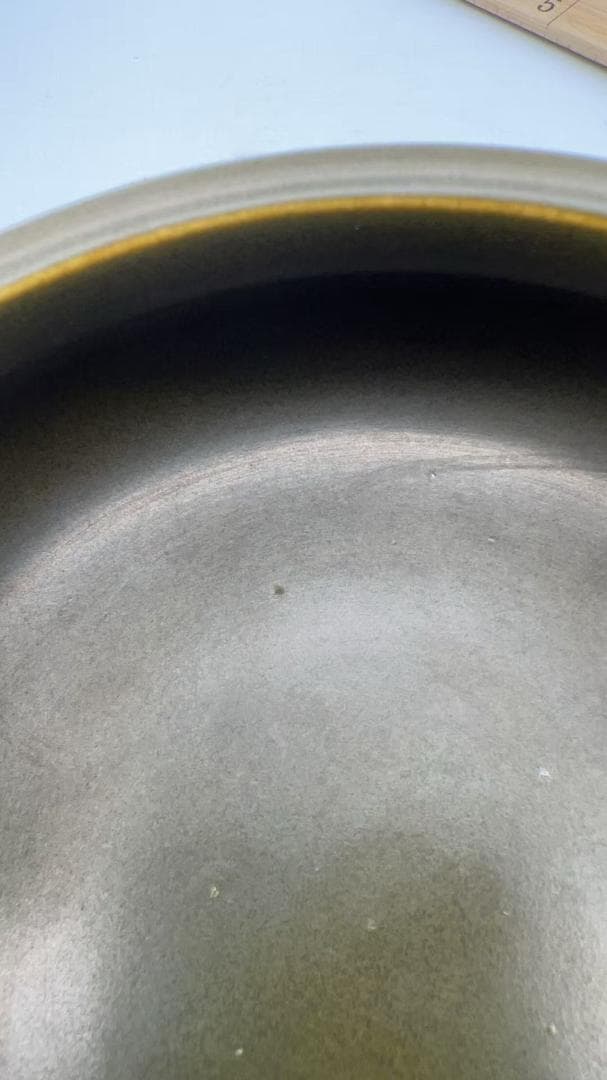 清乾隆時代 【大清乾隆年製】在銘 茶葉末釉三足香炉 【