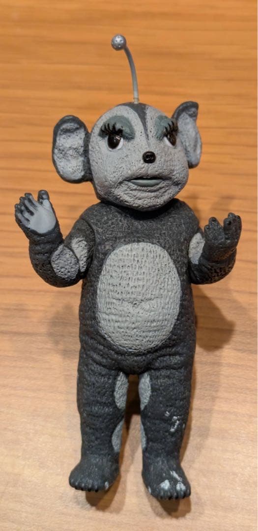 レア未開封タグ付き〈怪獣ブースカ〉円谷ミニソフビ/鍵/キューピー