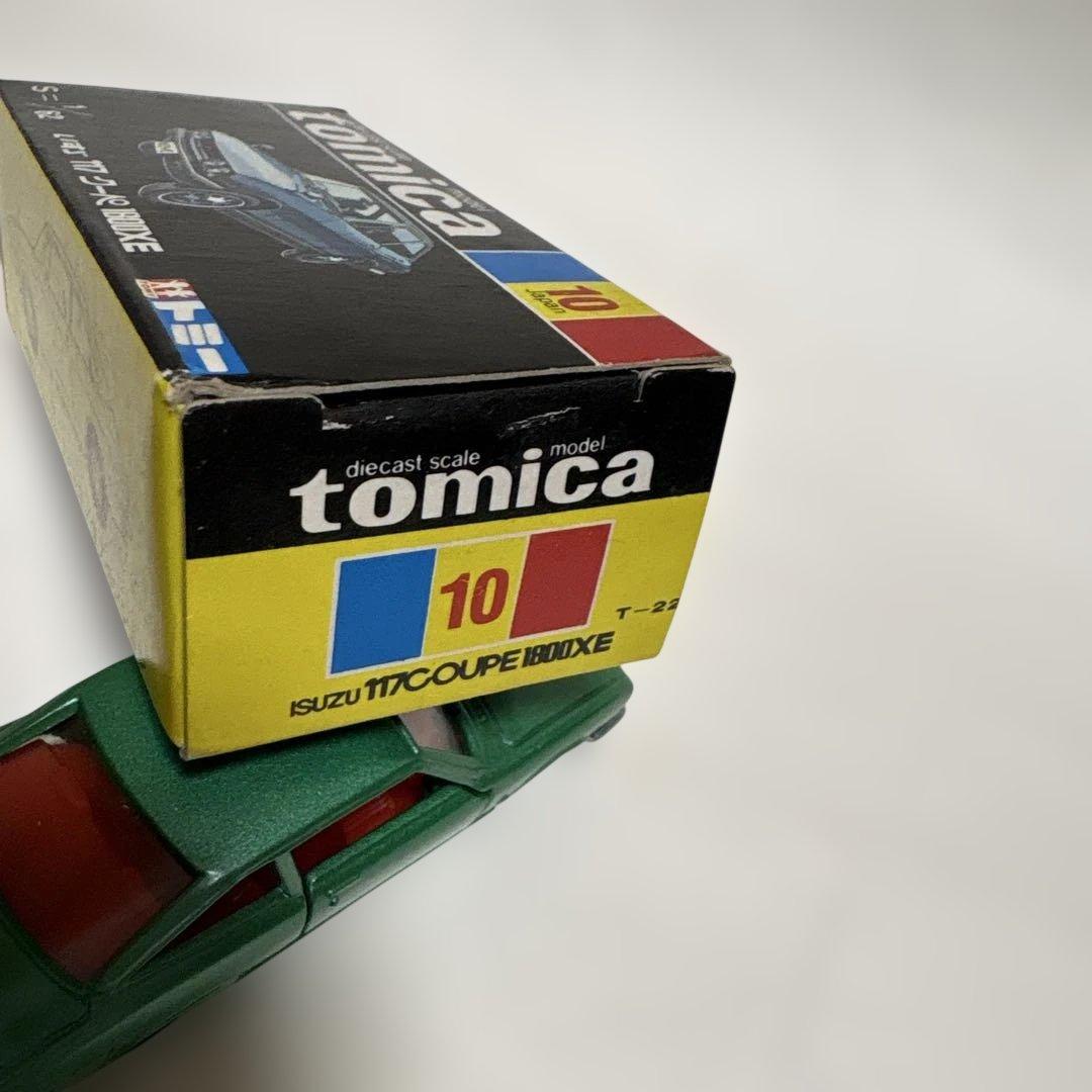 トミカ いすゞ117クーペ日本製　黒箱