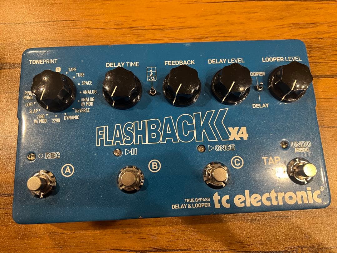 tc electronic FLASHBACK 2 X4 + 純正アダプター tc electronic