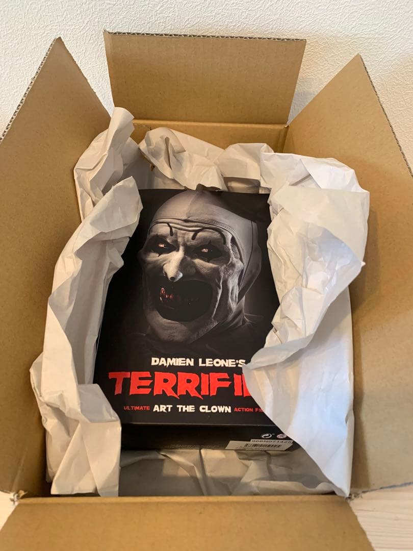 NECA 【テリファー】アート・ザ・クラウン　フィギュア