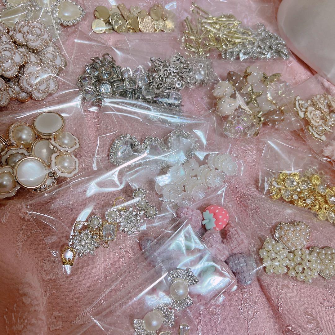 紙モノ コラージュ素材 ひねり金具 デザペ ステッカー コーナー金具