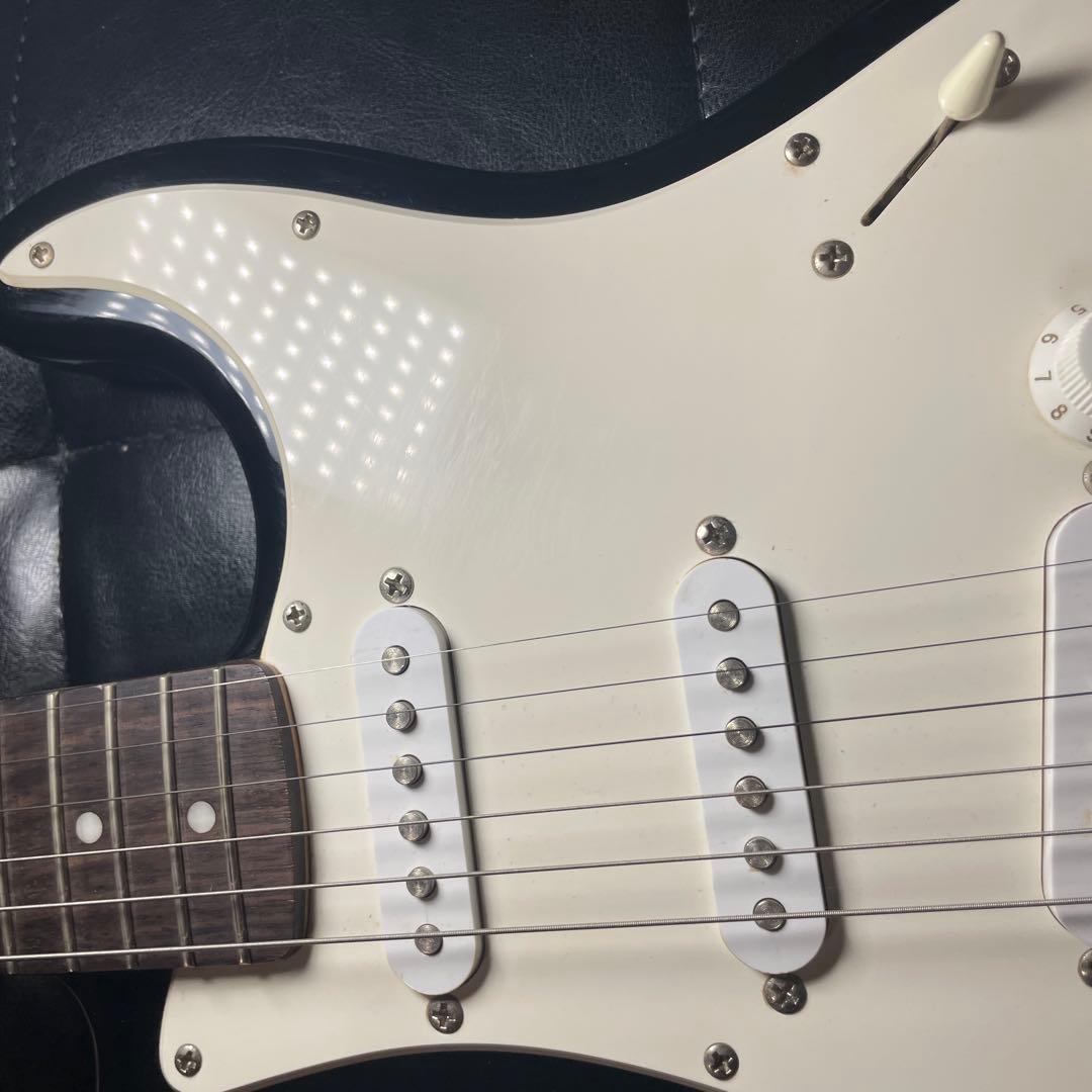 Squier by Fender STRAT Blackie ストラトブラック