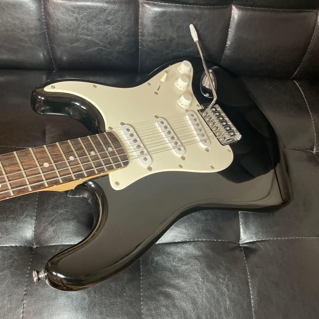 Squier by Fender STRAT Blackie ストラトブラック