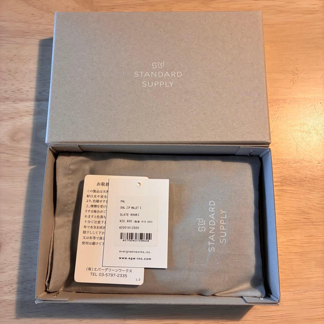 お値下！スタンダードサプライ PAL オーバルジップウォレットS スレートカーキ