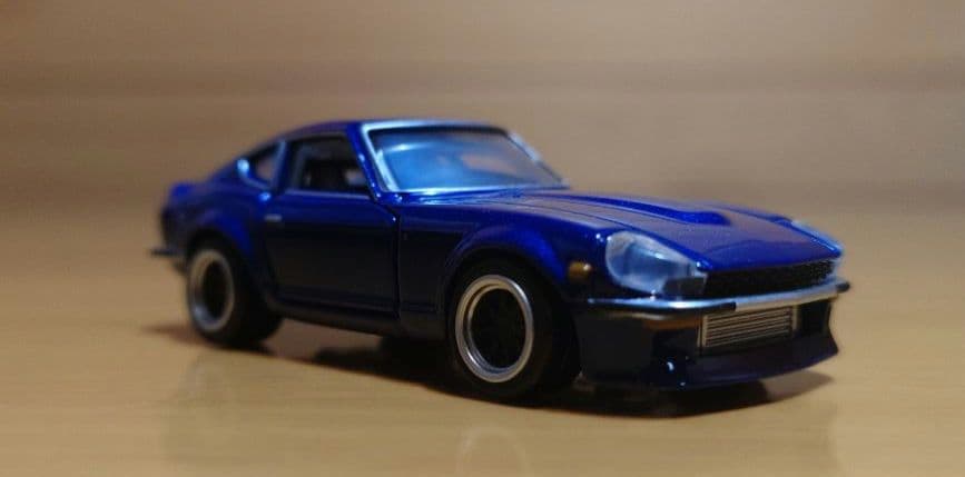 タカラトミー トミカプレミアム湾岸ミッドナイト悪魔のZ　ミニカー Amazon