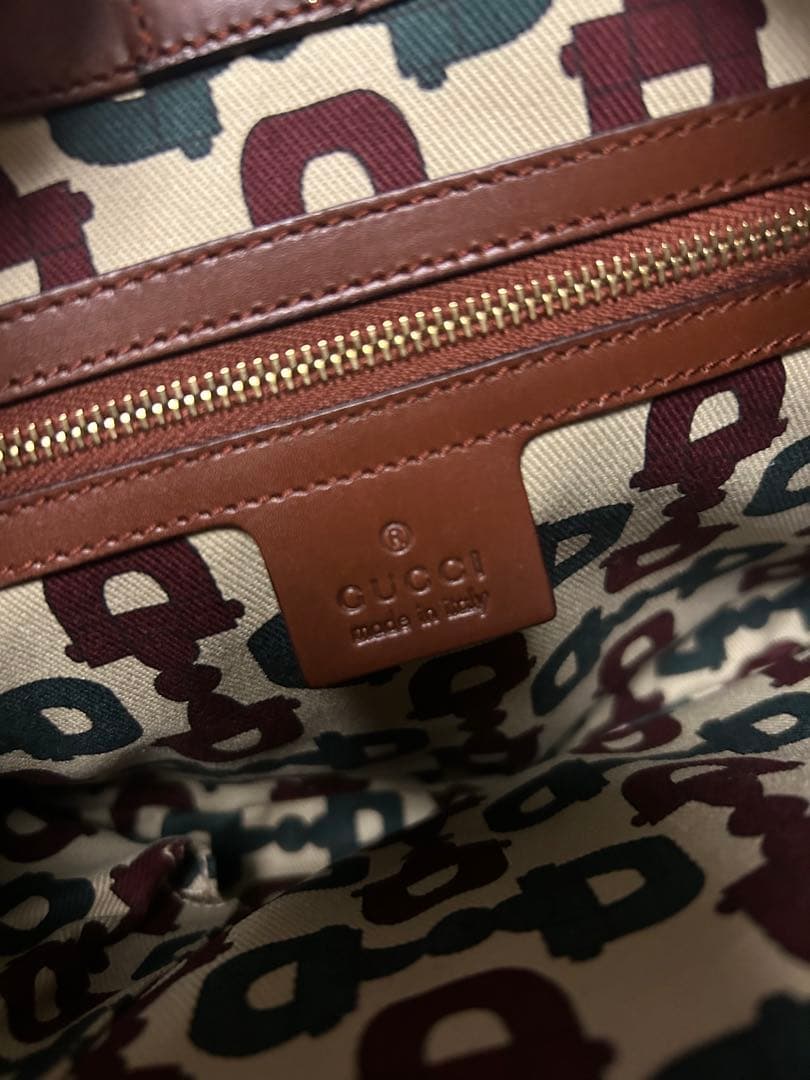GUCCI ブラウン GGパターン ショルダーバッグ
