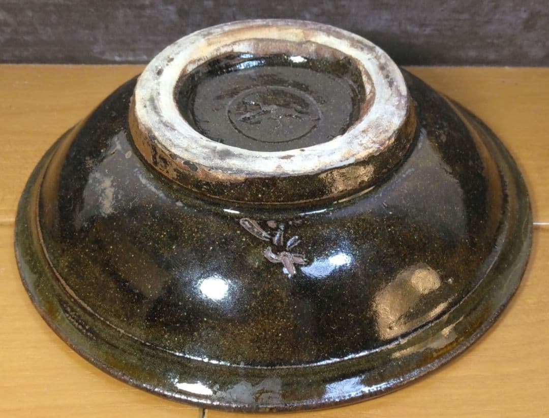 人間国宝 金城次郎 魚紋皿 栞 共箱 美品 壺屋焼 壷屋焼 やちむん 魚2匹