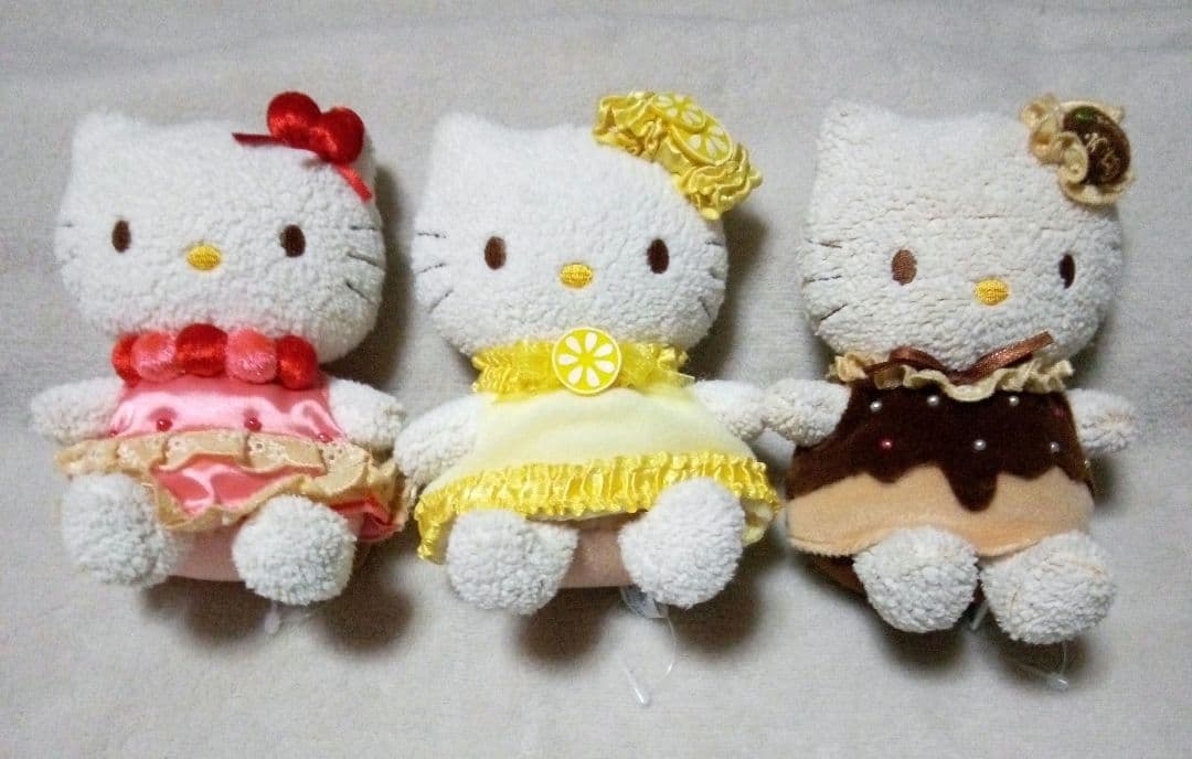 ハローキティ　サンリオ　ケーキショップ　スイーツ　ぬいぐるみ　激レア　平成レトロ