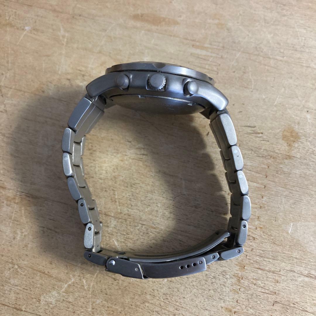 希少品　BULOVA ブローバ 93661 クォーツ アナログ 腕時計 チタン