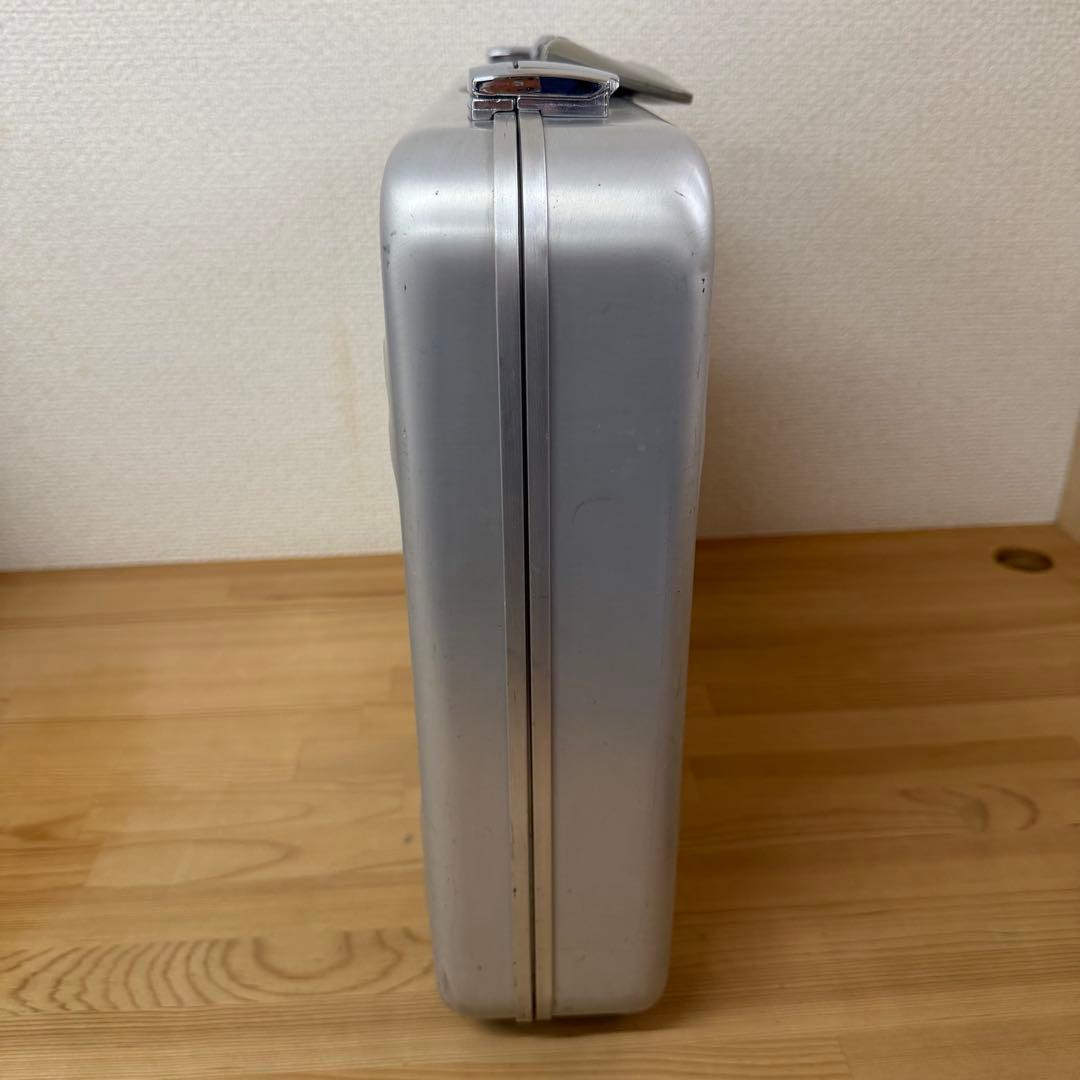 ゼロハリバートン アタッシュケース アルミ