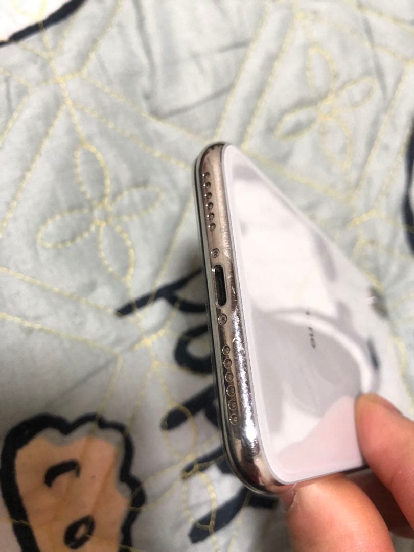 携帯電話本体 Apple iPhone X 64GB