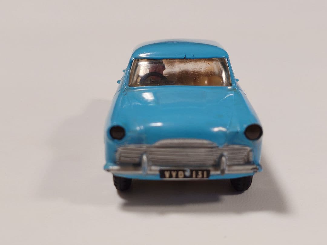 ミニカー SPOT - ON FORD ZODIAC with head light