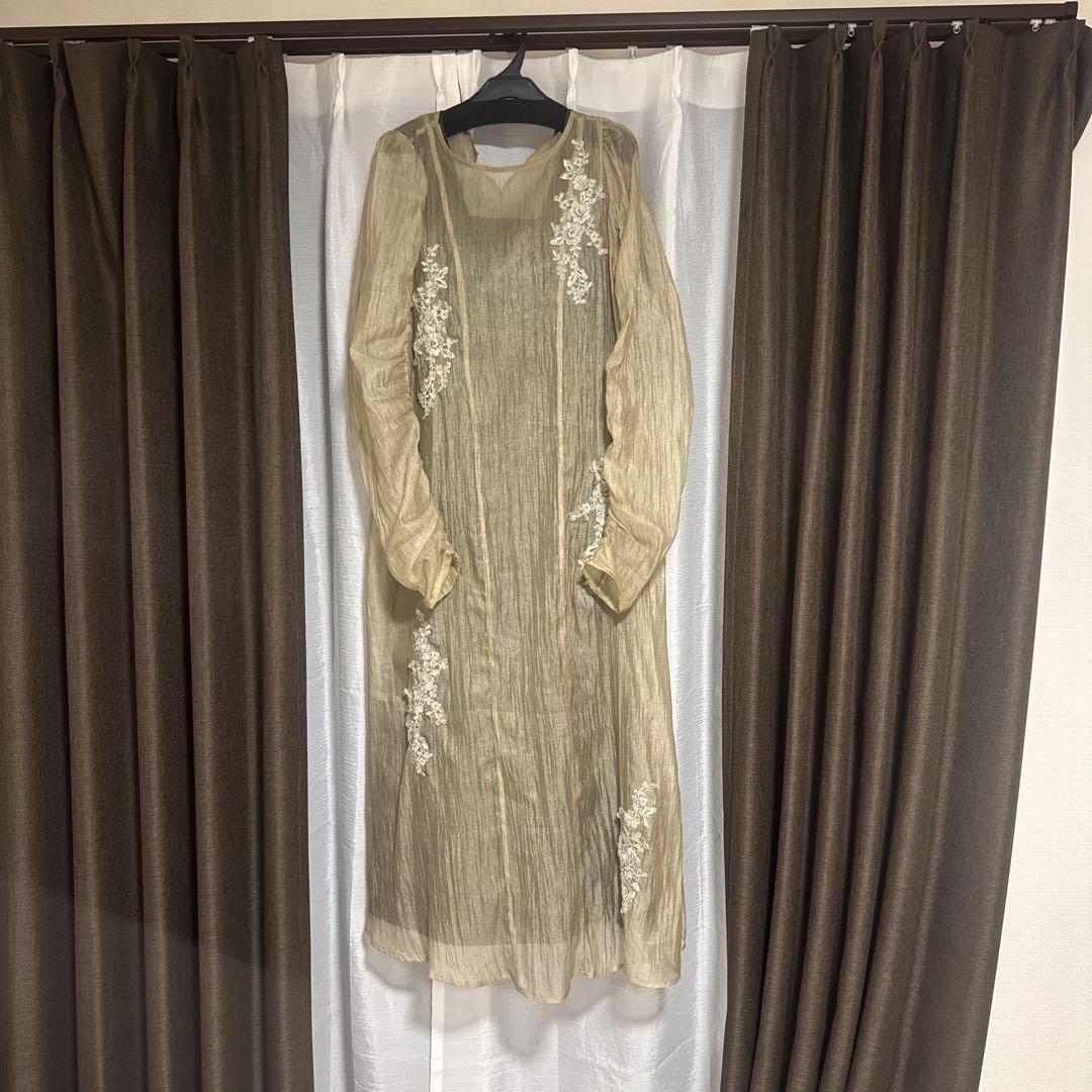 【人気完売品】willfully sheermotiflaceOP olive