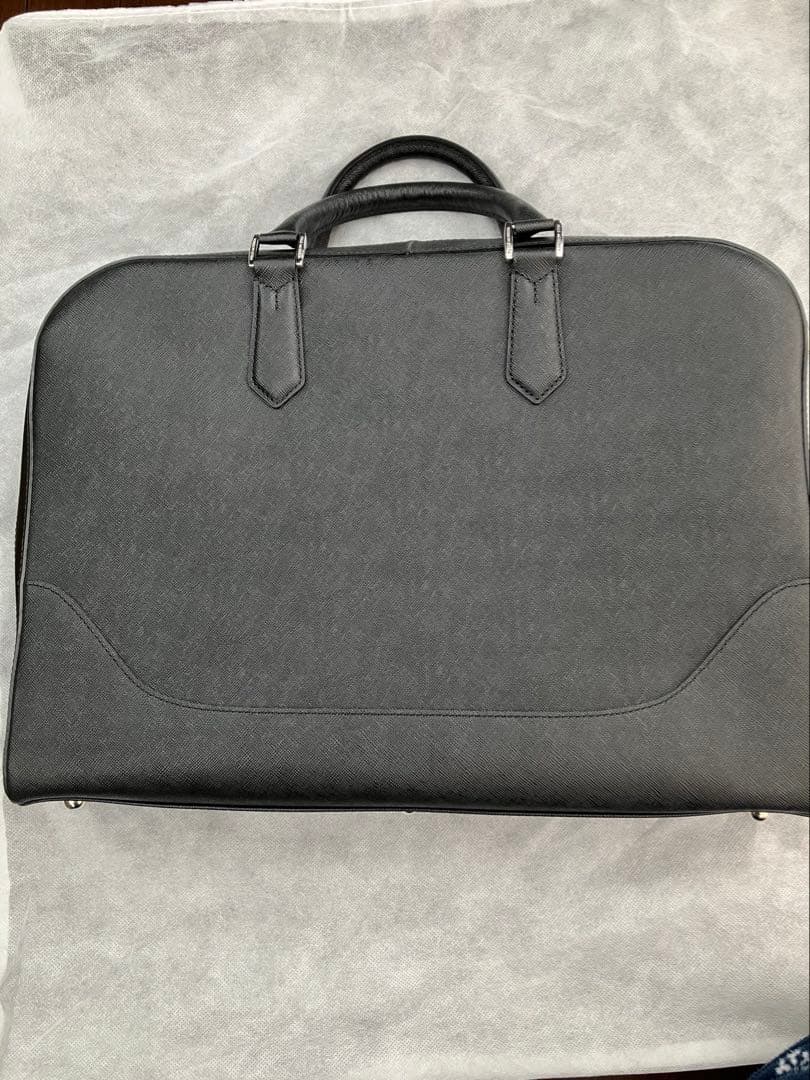 美品　ペッレモルビダ　キャピターノ　ビジネスバッグ　※12/25 12時まで