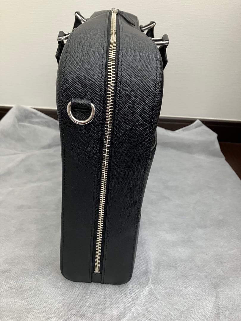 美品　ペッレモルビダ　キャピターノ　ビジネスバッグ　※12/25 12時まで