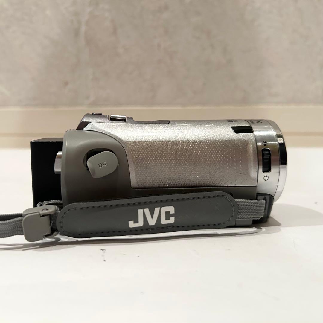 フルハイビジョン画質対応！ JVC Everio ビデオカメラ GZ-HM177