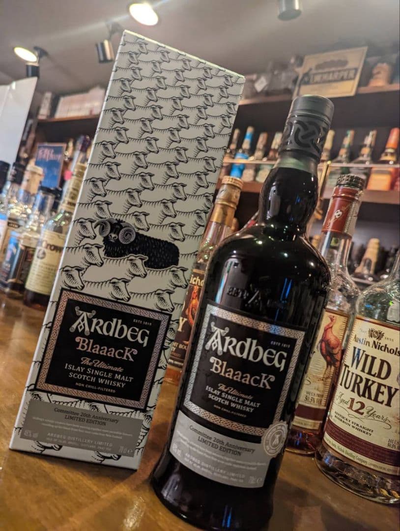 アードベックブラック 史上初の真っ黒なボトル「ARDBEG Blaaack（アードベッグ ブラック）」5