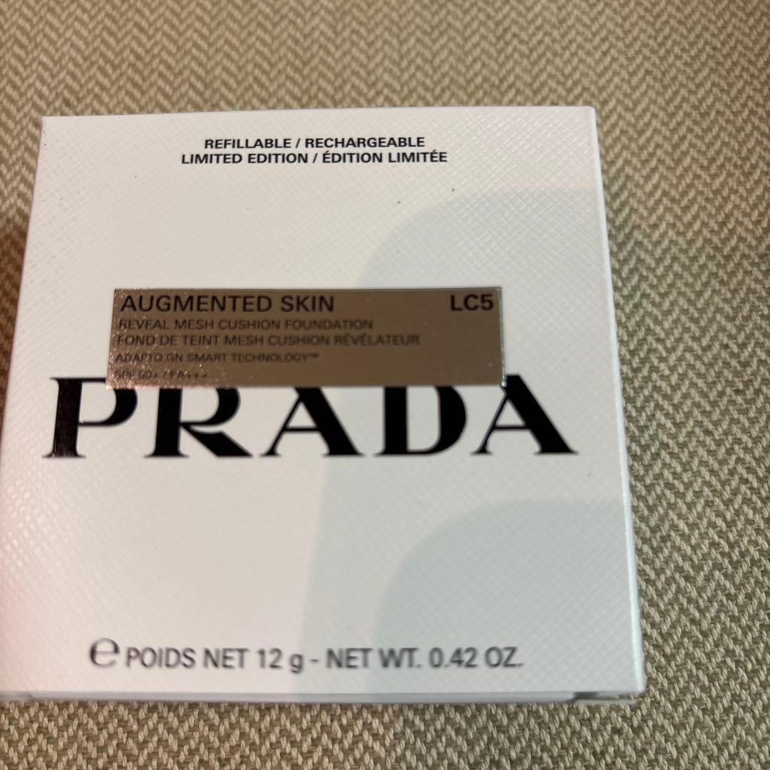 未開封プラダリヴィールメッシュクッションファンデーションLC5限定パケ
