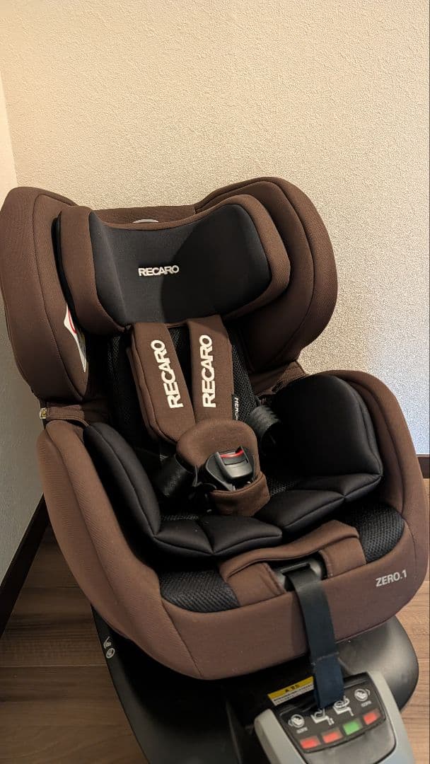 RECARO レカロ　Zero.1 ISOFIX対応