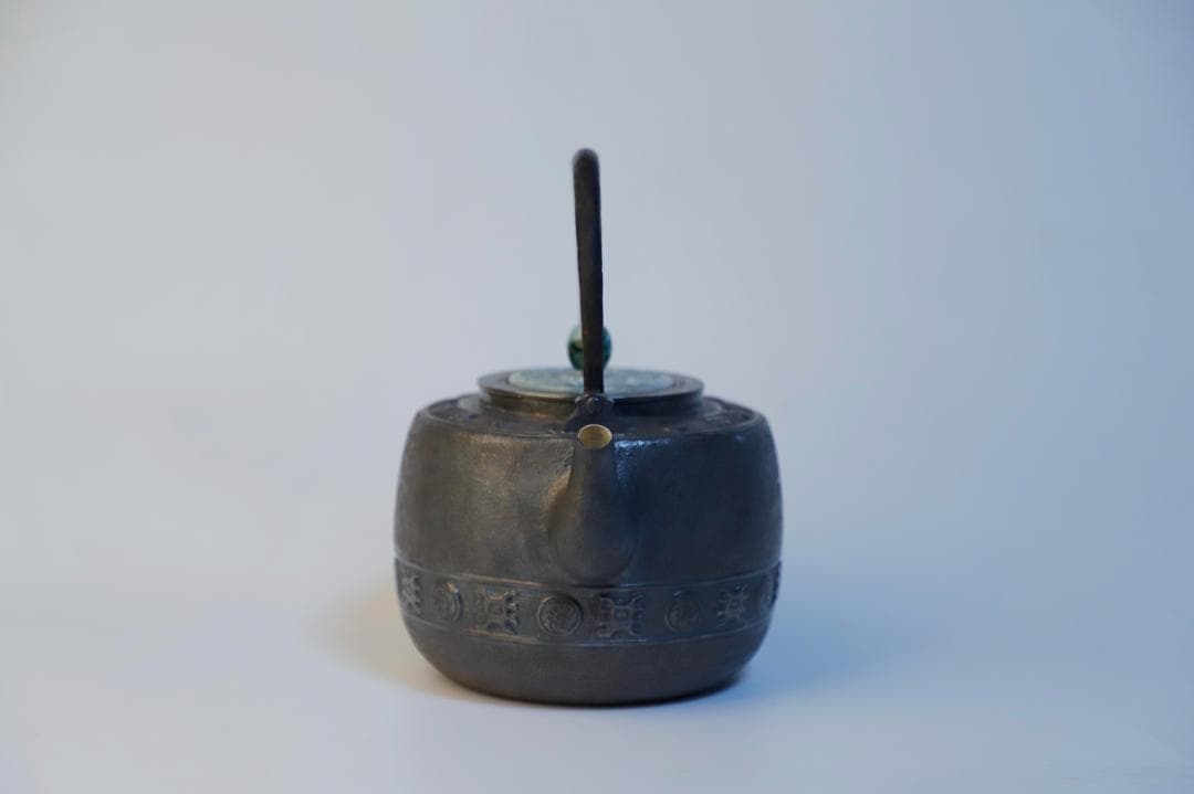 純銀製 青銅器紋 玉摘蓋 湯沸 銀瓶 煎茶道具