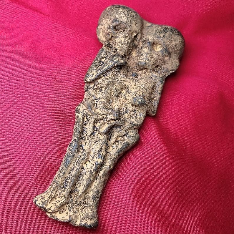 CJ21 クマントーン ルッククロック 双子 タイの呪物 お守り 金運上昇