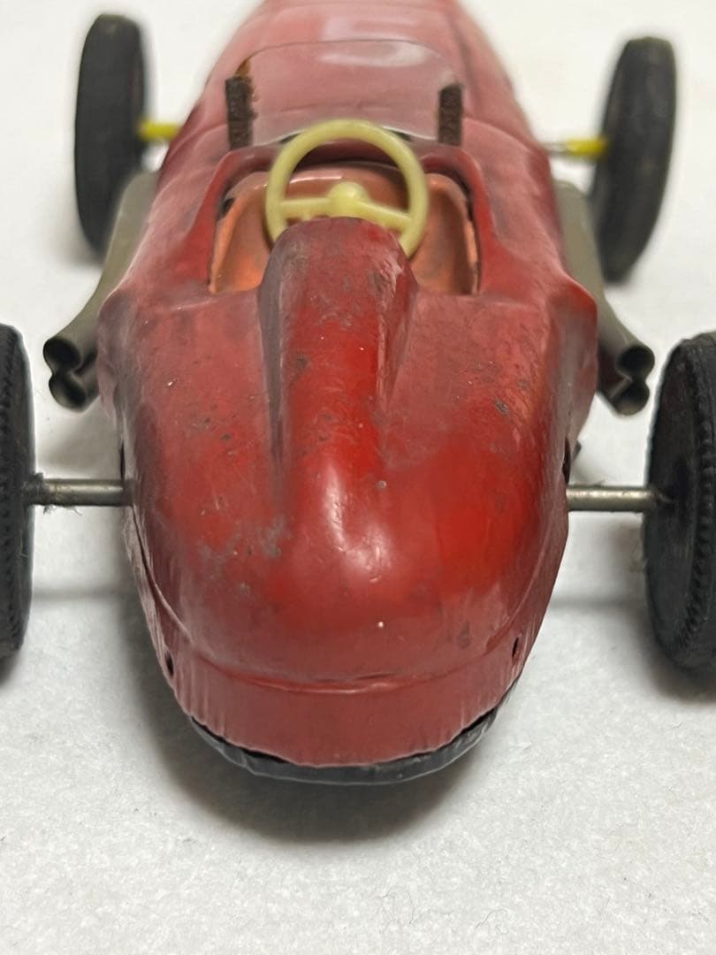 ドイツ製　ヴィンテージ1940年〜1970年　ベンツのブリキ自動車　2個セット