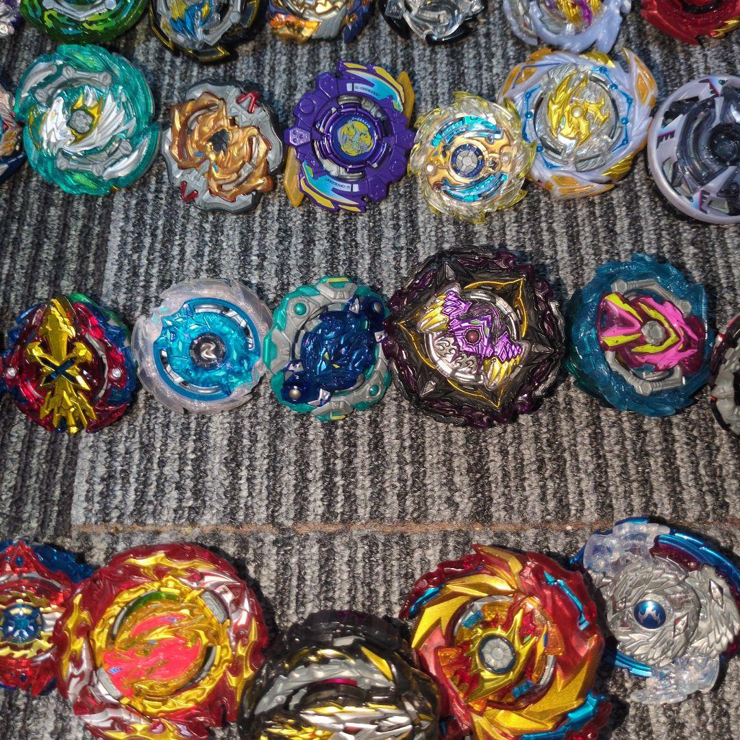 ベイブレードバースト　まとめ売り　50個