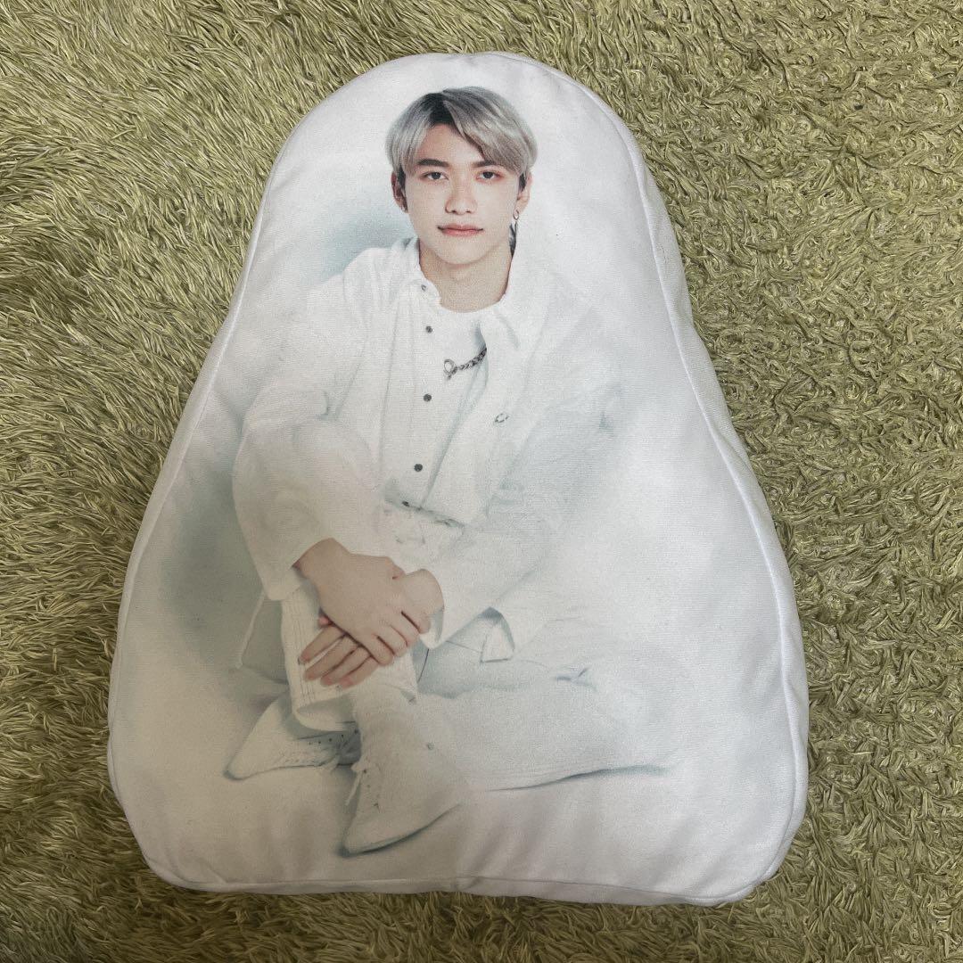 INI】 ダイカットクッション匠海/威尊/迅/理人/豊凡/雄大