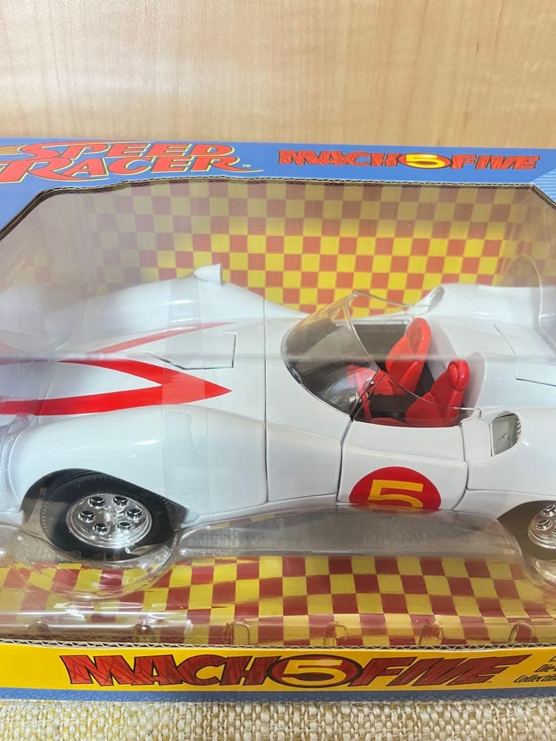 新品未開封　AUTO WORLD 1/18 マッハ号　ギミック多数