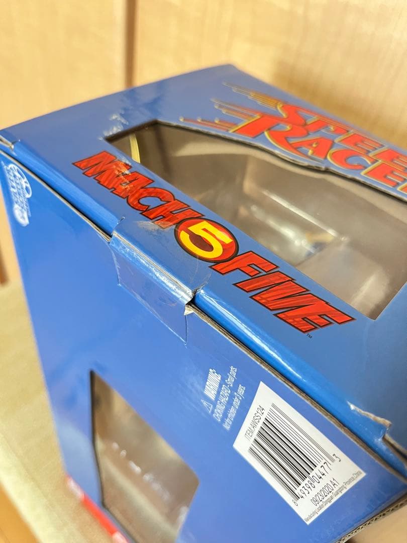 新品未開封　AUTO WORLD 1/18 マッハ号　ギミック多数