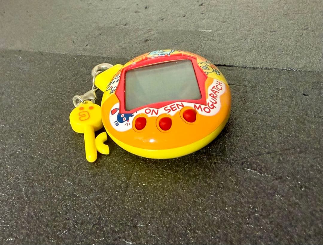 いぇー！ふぁみりーイロイロ！たまごっちプラス ふぁみたまラブ - メルカリ