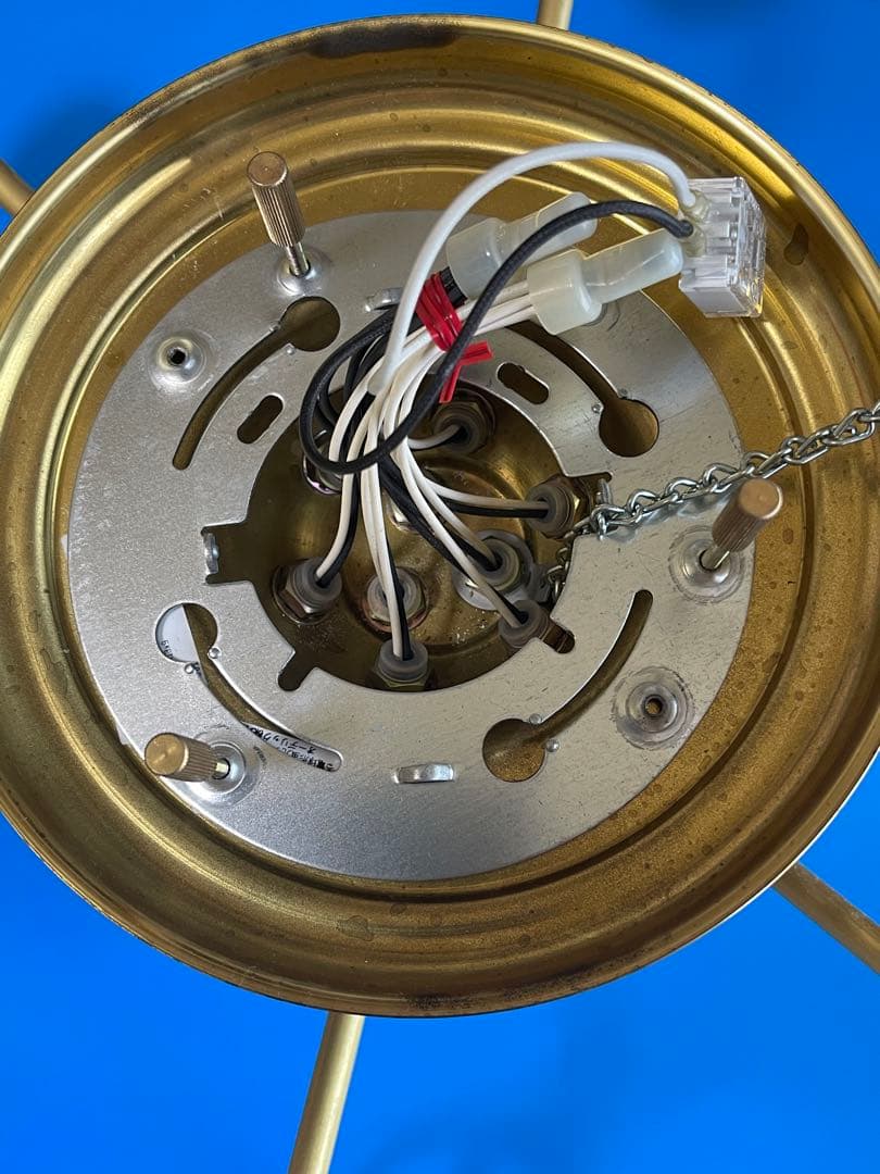 リビング 照明 フラワー型シェード