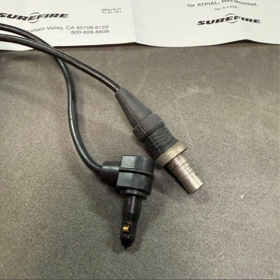 実物 シュアファイア SR07-D-IT デュアルスイッチ