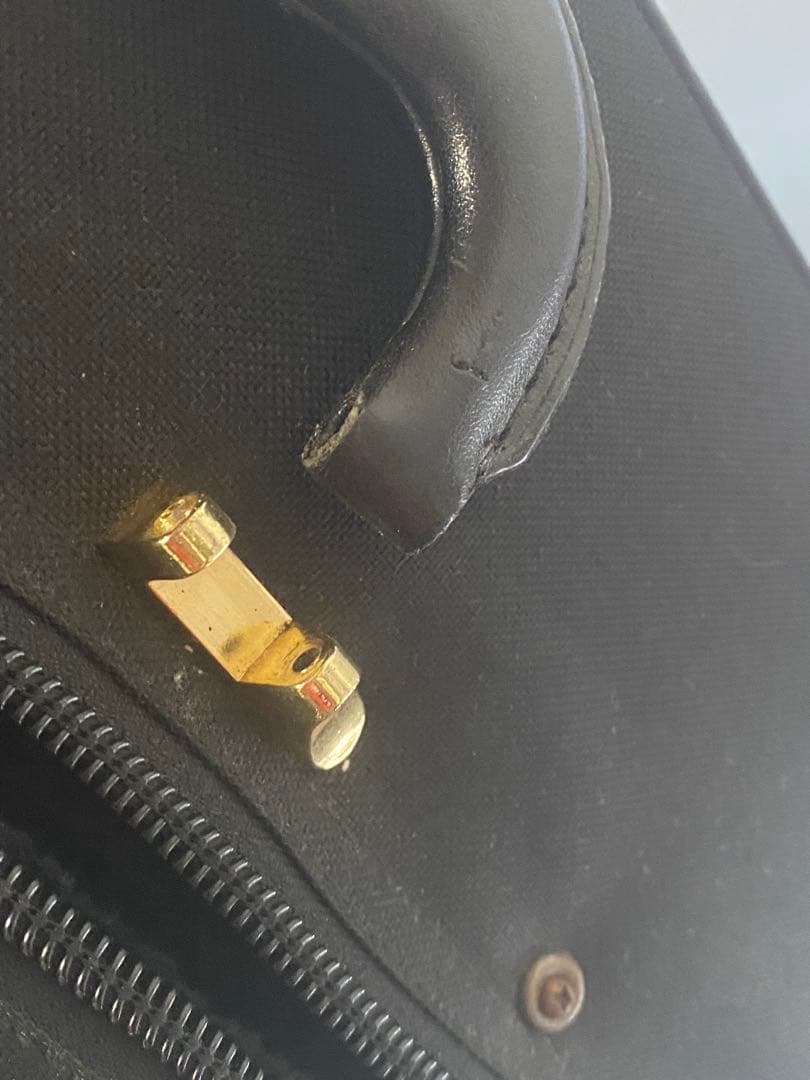 2336❣️ J.MICHEAL バリトンサックスケース　ジャンク品